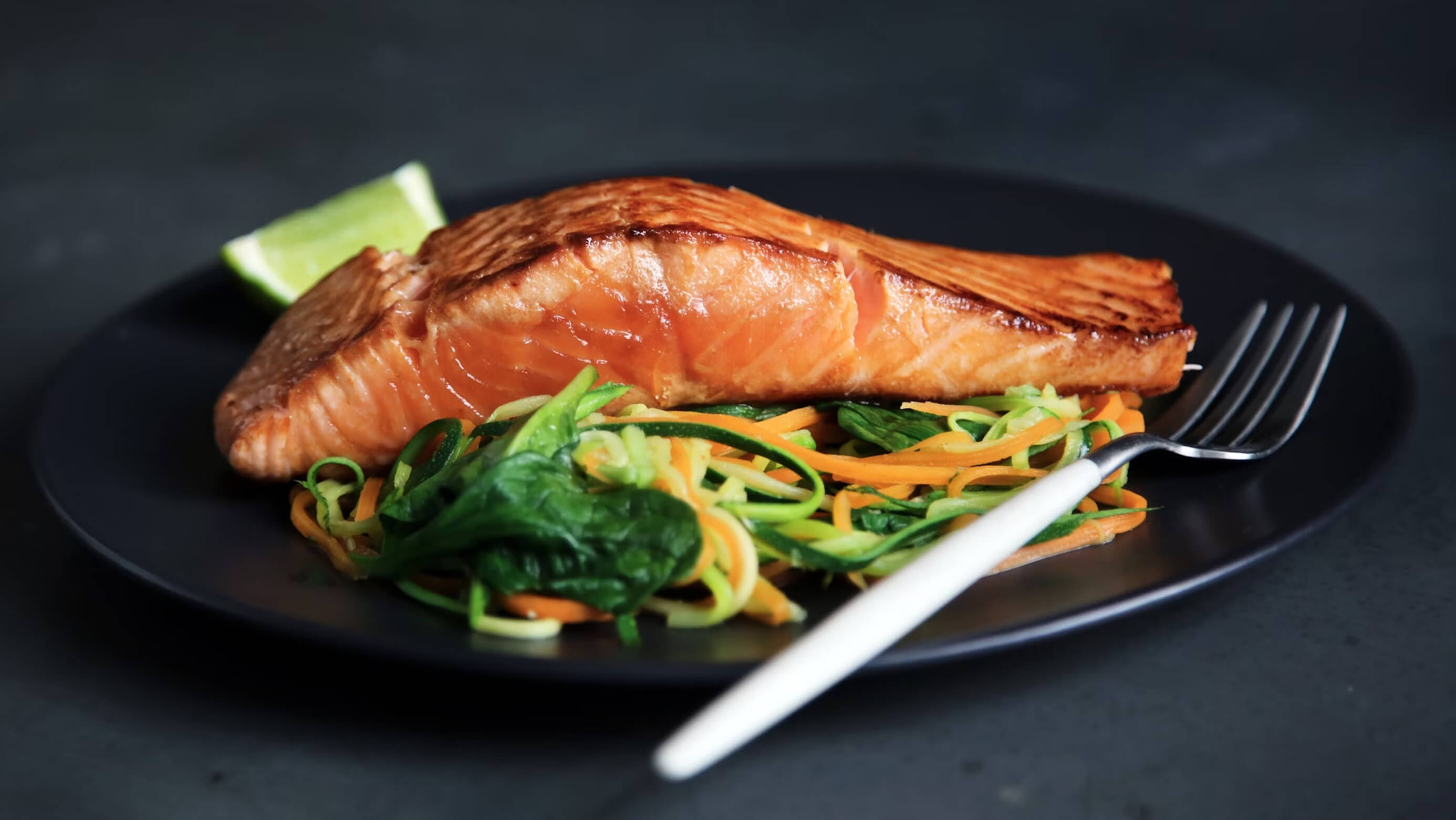 Salmon with vegetables